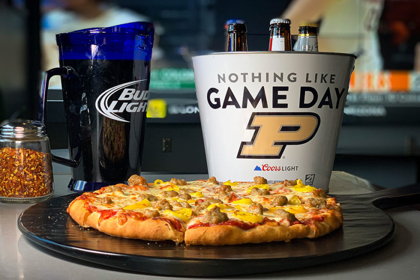 NCAA Pizza & Beer Special